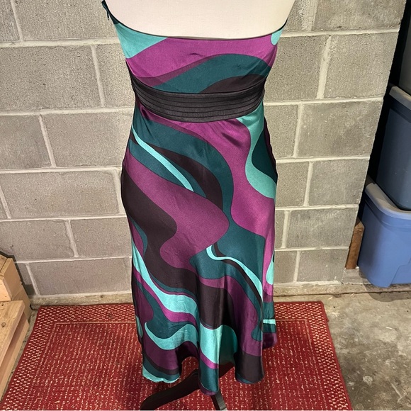 Laundry by Shelli Segal silk dress. - Picture 6 of 12